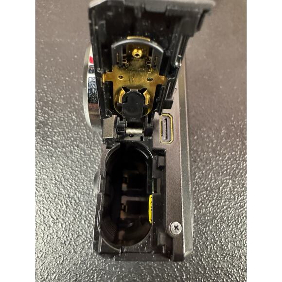 Kodak EasyShare Z885 8.1MP Black Digital Camera W Case Strap SD CardTested Works - Picture 12 of 13